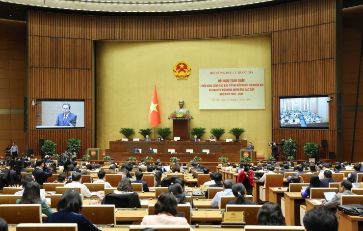 Chủ tịch Quốc hội phát biểu tại hội nghị. Ảnh: Như Ý