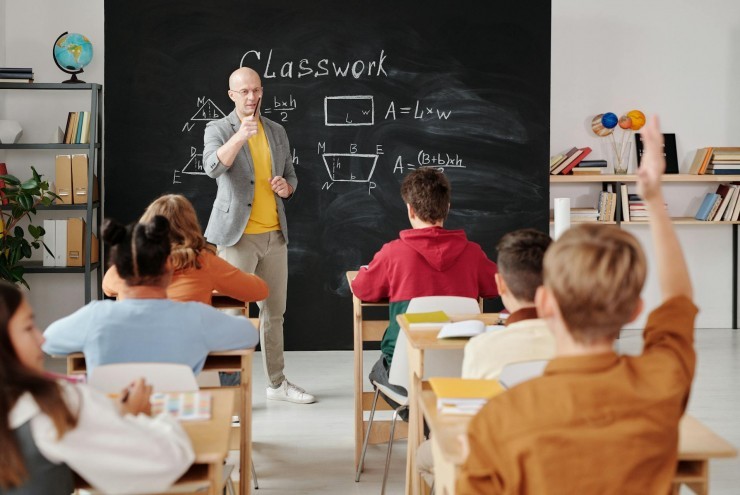 Giáo viên nước nào được trả lương cao nhất thế giới?