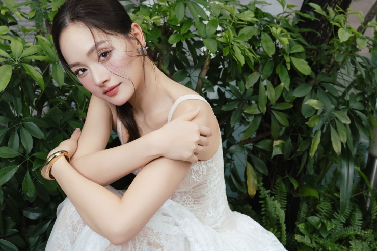 Lan Phương chia sẻ cô đã tìm thấy sự cân bằng sau quãng thời gian khó khăn. Nữ diễn viên hạnh phúc vì được tự do là chính mình, thoải mái làm công việc mình yêu thích và cân bằng được thời gian cho sự nghiệp và con cái khi trở lại cuộc sống độc thân.