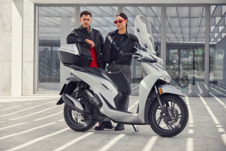 Cận cảnh vua tay ga Honda SH125/150i 2026 tại xứ sở rượu vang đỏ