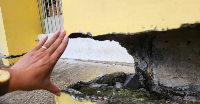 Nơi lún nhất TPHCM gần 1m, loạt nhà dân, công t...