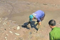 Vụ phát hiện hài cốt dưới ao cá: Công an truy tìm tung tích nạn nhân là nữ giới