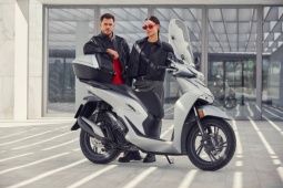 Cận cảnh vua tay ga Honda SH125/150i 2026 tại xứ sở rượu vang đỏ