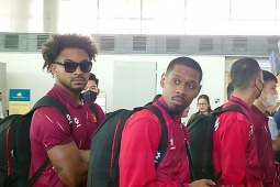 Xuân Son cực ngầu cùng ĐT Việt Nam lên đường đi đấu Lào