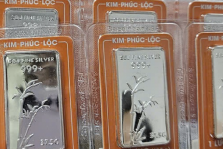 Giá bạc hôm nay 15-11 giảm rất mạnh, giới đầu tư "sốc nặng"