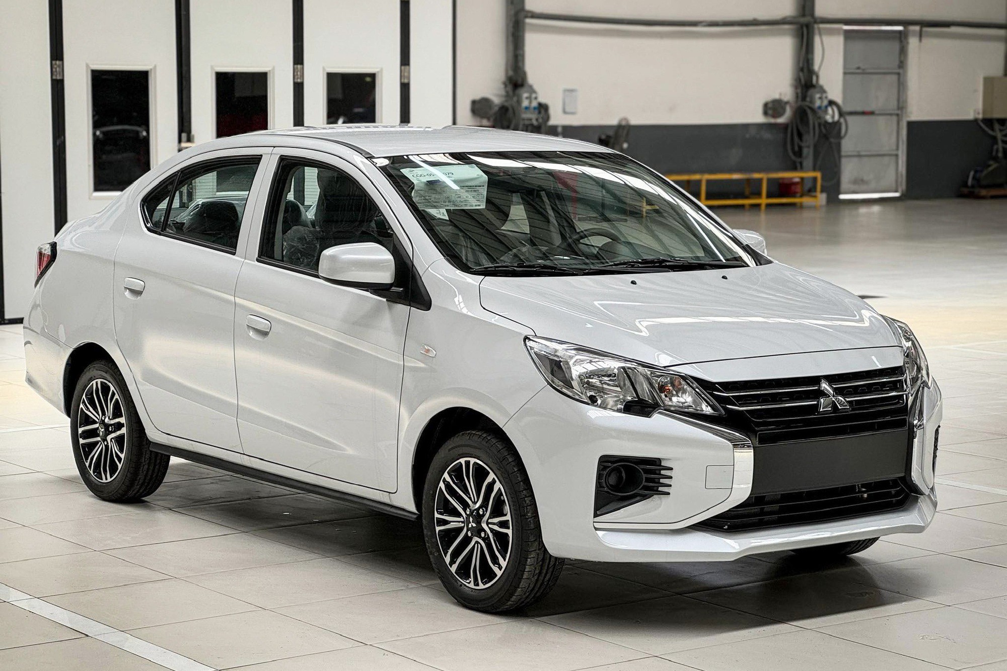 Ngân sách 500 triệu đồng mua sedan chọn Mitsubishi Attrage hay Honda City? - 13