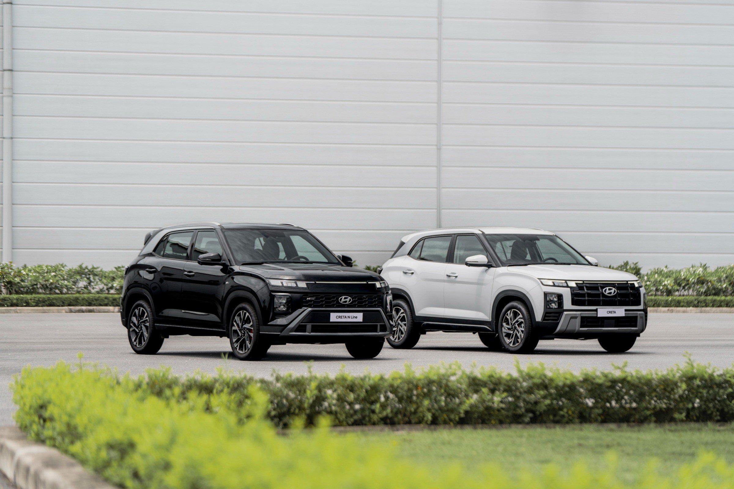 Hyundai Creta sở hữu khoảng sáng gầm 200mm và xe dài hơn 4.3m.