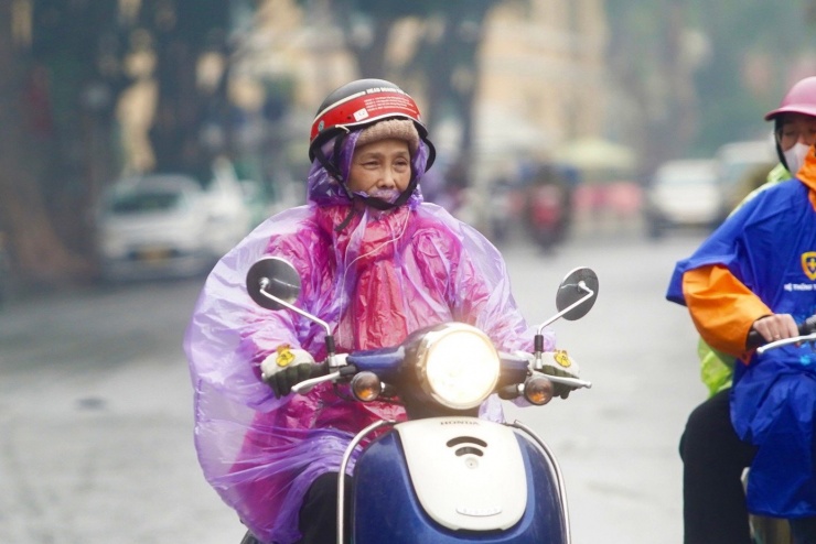 Miền Bắc sẽ chuyển mưa rét từ ngày mai (17/11). Ảnh minh hoạ: Nam Giang