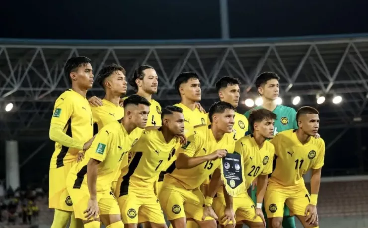 Đội tuyển Malaysia vẫn còn bấp bênh ở vòng loại Asian Cup 2027 khi bị phát hiện có 7 cầu thủ sử dụng giấy tờ nhập tịch giả ở trận thắng đậm Việt Nam 4-0 hồi tháng 6. Ảnh: CCT.
