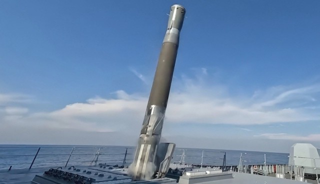 Phóng tên lửa hành trình siêu thanh Zircon ở biển Địa Trung Hải, ngày 3/12/2024. (Nguồn: Bộ Quốc phòng Nga)