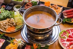 Sai lầm khi ăn lẩu khiến mỡ máu tăng vọt, trước khi ăn cần biết điều này