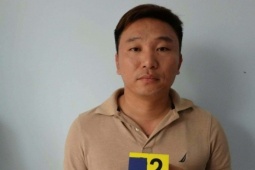 Bắt giữ người đàn ông hiếp dâm bé gái 12 tuổi trên ô tô