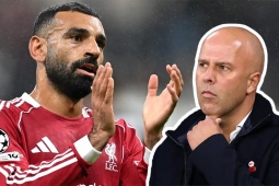 Cựu sao Liverpool hiến kế "trảm" Salah, thúc ép Slot nắm lấy cơ hội vàng