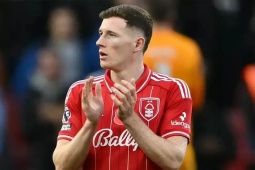 Tin mới nhất bóng đá tối 16/11: MU chọn được người thay thế Baleba