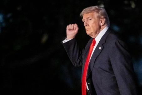 Những khoản đầu tư bí ẩn của ông Trump: 82 triệu USD vào đâu?