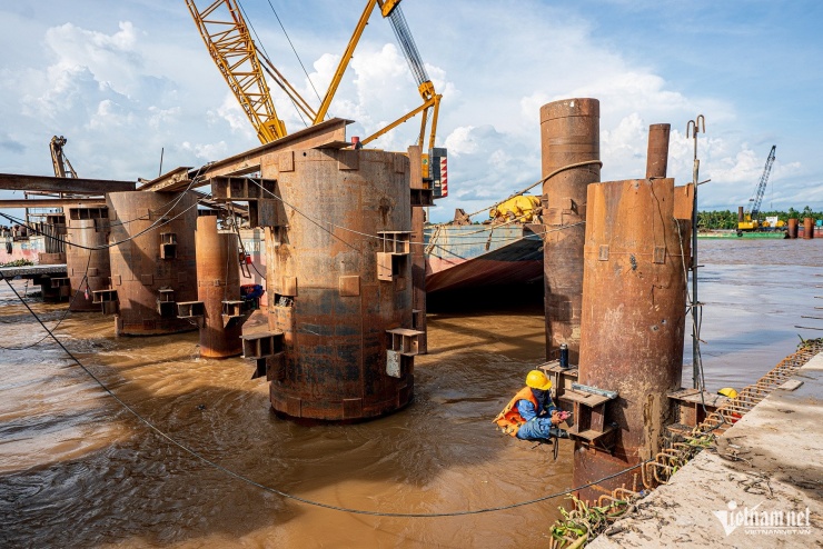 Hình hài cầu dây văng hơn 3.900 tỷ đồng bắc qua sông Hậu, nối Cần Thơ - Vĩnh Long - 11