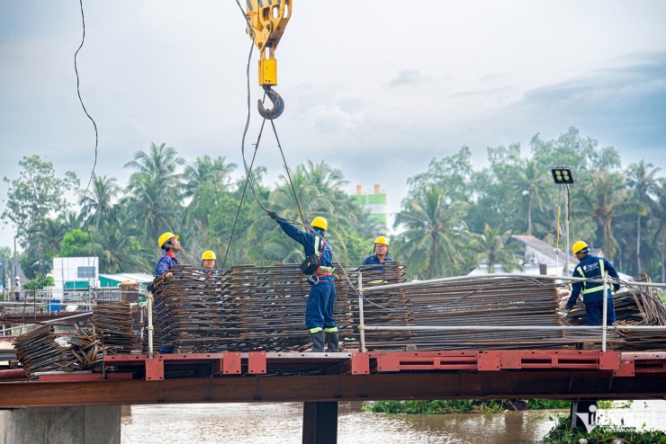 Hình hài cầu dây văng hơn 3.900 tỷ đồng bắc qua sông Hậu, nối Cần Thơ - Vĩnh Long - 12