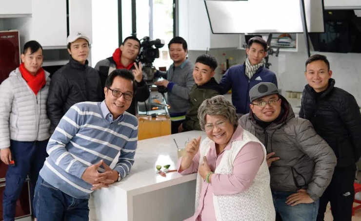 Kể từ khi nghỉ hưu, NSƯT Minh Vượng bất ngờ đánh dấu sự trở lại với phim ảnh khi tham gia nhiều phim truyền hình như: "Cả một đời ân oán", "Gia đình 4.0", "Mẹ ơi, bố đâu rồi?", "Nàng dâu order", "Trở về giữa yêu thương"...