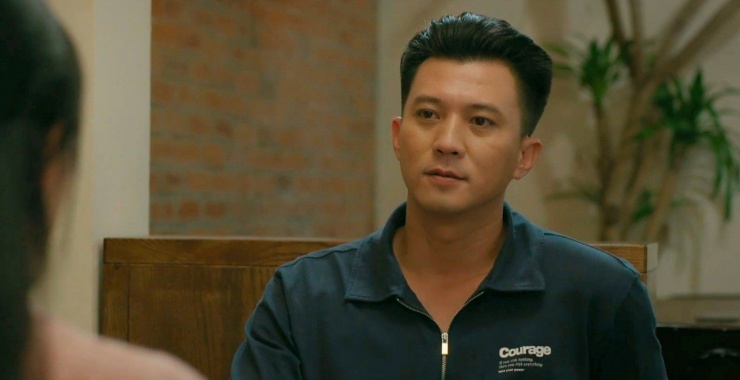 Viễn ra tay cứu Đức khỏi rắc rối.