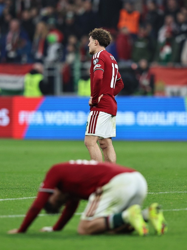 Nỗi thất vọng tột cùng của cầu thủ chủ nhà