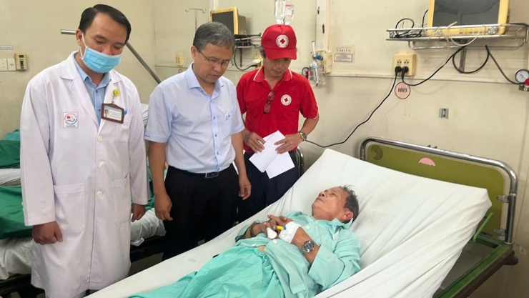 Nạn nhân kể lại phút sạt lở kinh hoàng làm 25 người thương vong trên đèo Khánh Lê - 4