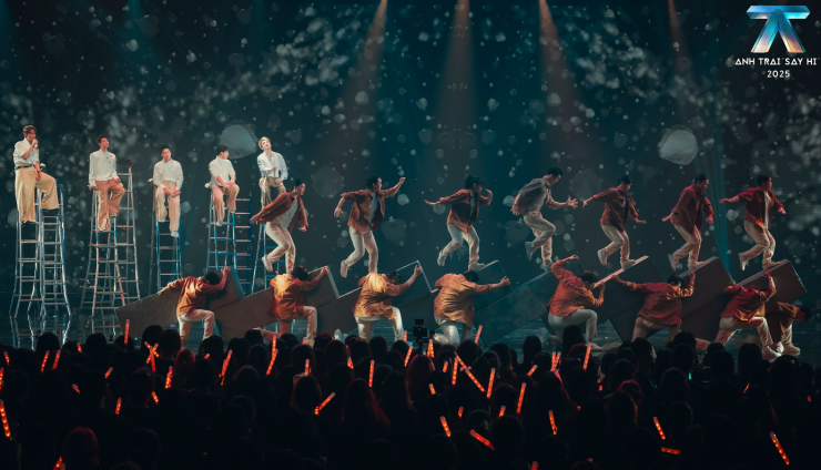 Sân khấu cảm xúc của đội CongB và các thành viên.