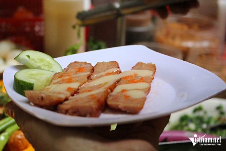 Quán ăn có bà chủ 'đọc rap tính tiền' sắp đóng cửa, khách tiếc nuối khi đến ăn - 4