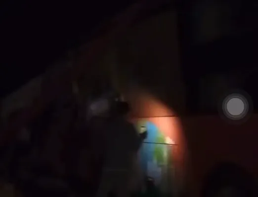 Xe khách bị nạn trong đêm. Ảnh: XH