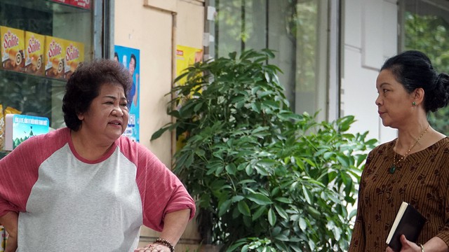 Năm 2012, NSƯT Minh Vượng xin nghỉ hưu và vào công tác tại Nhà hát Chèo Hà Nội, tham gia dàn dựng một số vở diễn như: "Quả táo thần", "Ăn khế trả vàng"…