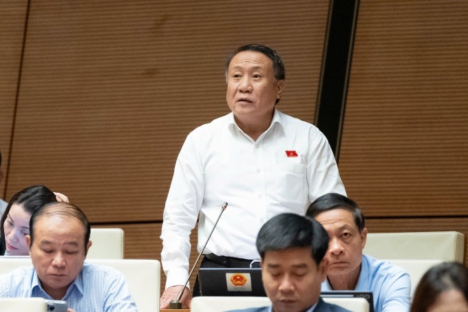 Đại biểu Hà Sỹ Đồng (nguyên quyền Chủ tịch UBND tỉnh Quảng Trị). Ảnh: Hoàng Phong