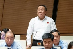 Yêu cầu xe taxi, xe công nghệ phải trang bị ghế trẻ em là không khả thi