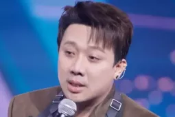 Sân khấu khiến Trấn Thành và dàn anh trai khóc đỏ mắt