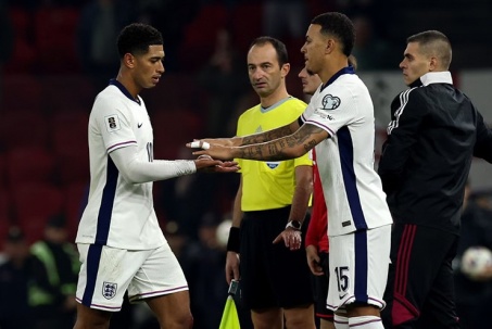 ĐT Anh ôm mộng World Cup: Bellingham cần bỏ "cái tôi" nếu muốn làm trung tâm