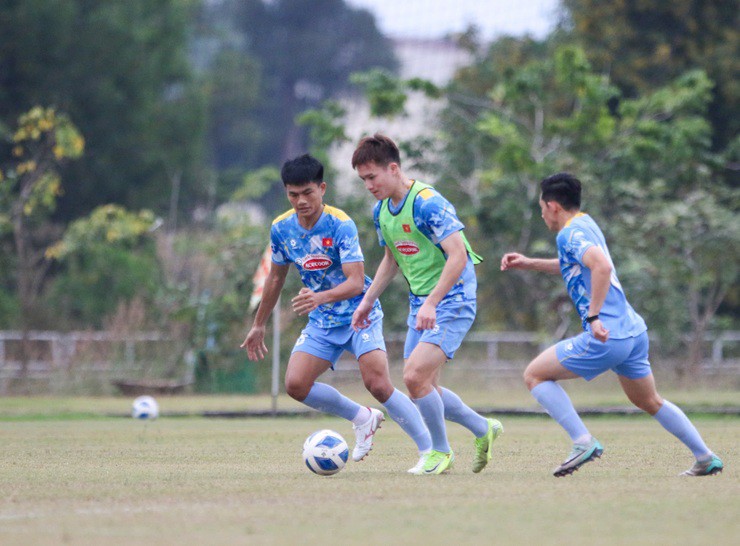 Hai Long bật mí ĐT Việt Nam sẽ mang đến bất ngờ ở trận gặp Lào - 8