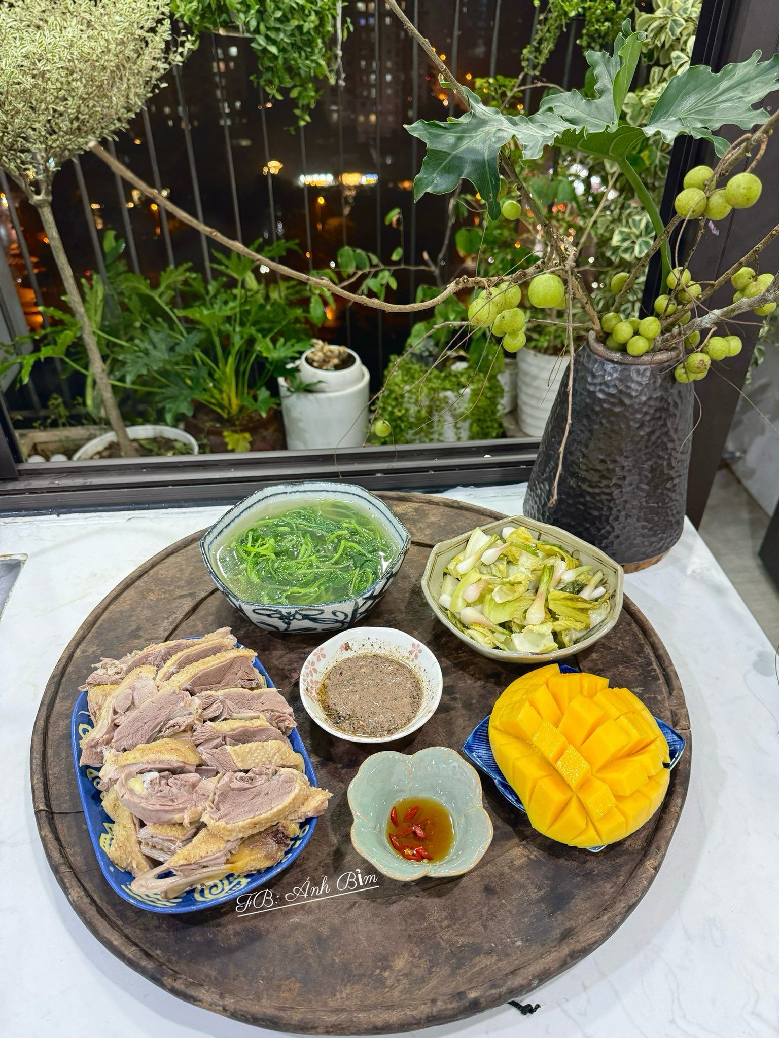 Ngan luộc - Canh rau cải - Dưa chua - Xoài