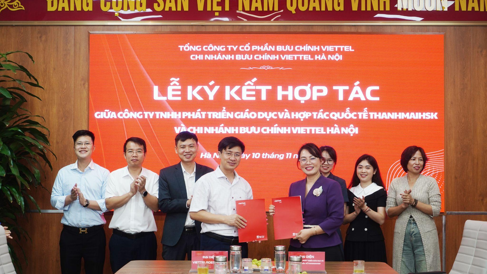 Hình ảnh lễ ký kết hợp tác toàn diện giữa Thanhmaihsk và Viettel Post Hà Nội