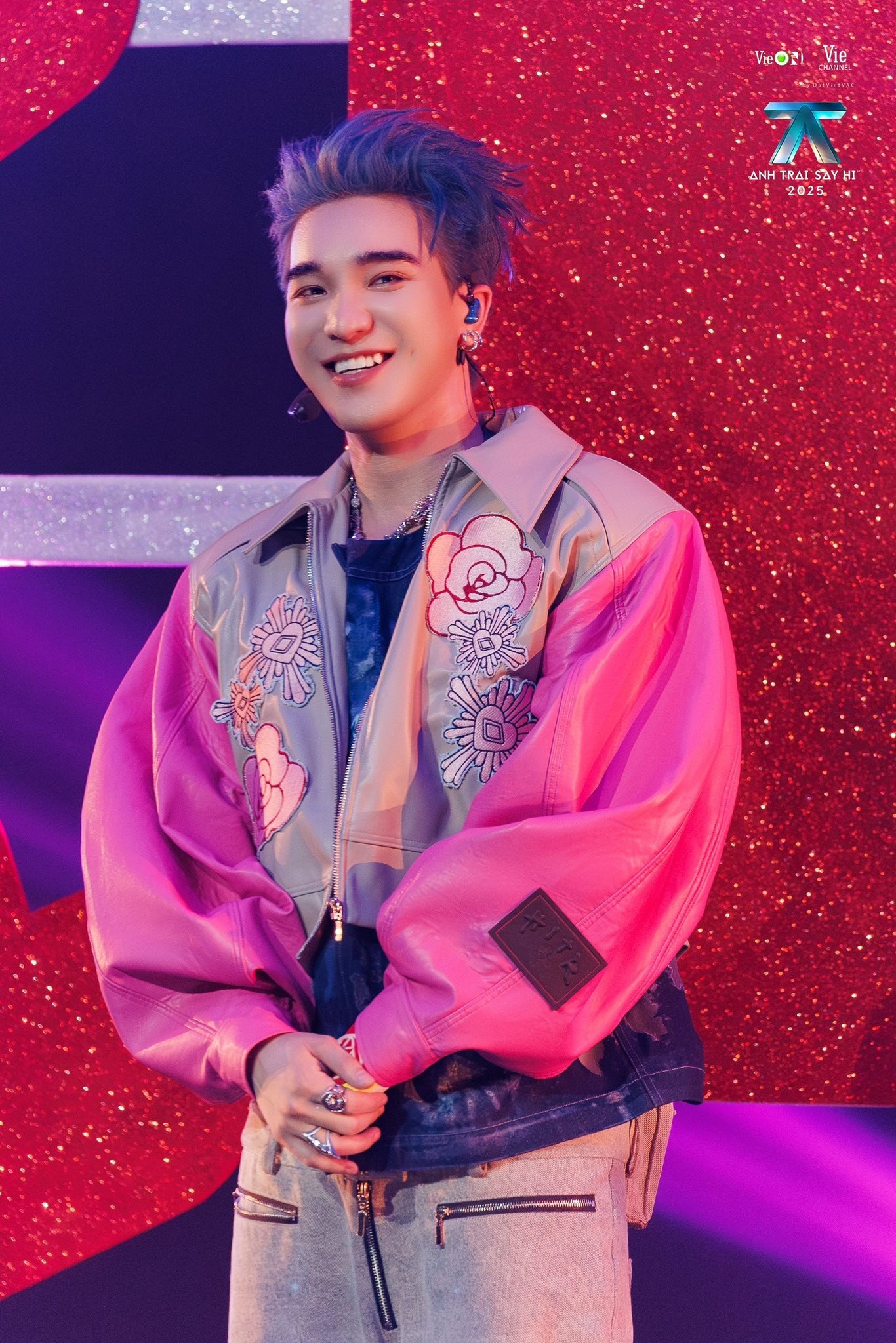 Vì sao "Anh trai" OgeNus bị fan phản ứng sau khi lộ ảnh hẹn hò TikToker CiiN? - 1