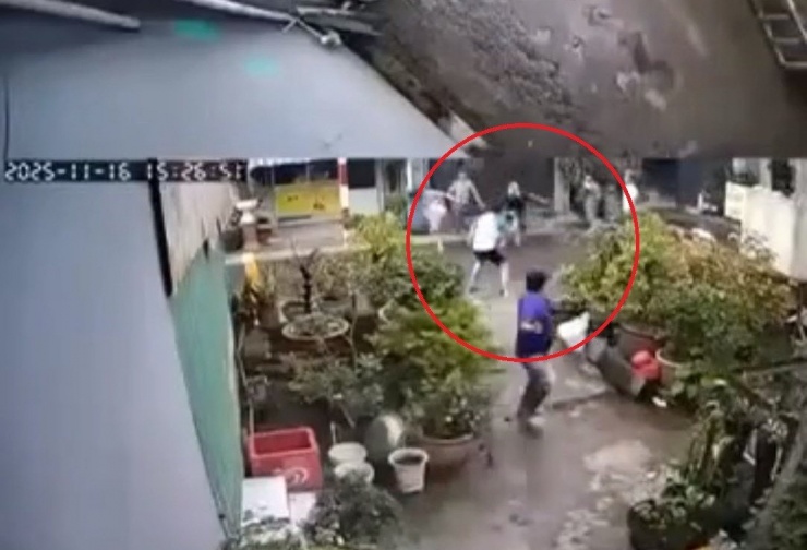 Camera an ninh ghi lại diễn biến vụ hỗn chiến