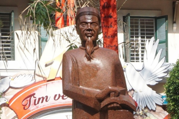 Người thầy nào của Việt Nam được mệnh danh là 'túi khôn của thời đại'?