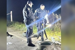 Thế giới - Ukraine: Bị chặn xe, người đàn ông rút lựu đạn kích nổ