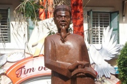 Người thầy nào của Việt Nam được mệnh danh là 'túi khôn của thời đại'?