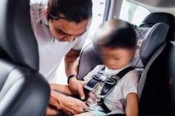 Tin tức trong ngày - Cục CSGT nói gì về quy định ô tô chở trẻ dưới 10 tuổi phải có ghế trẻ em?