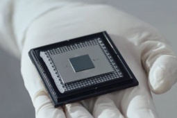 Google tiết lộ thứ nhanh gấp 13.000 lần siêu máy tính