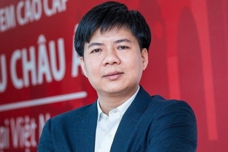 'Shark' Thủy bị cáo buộc lừa hơn 10.100 người mua cổ phần khống