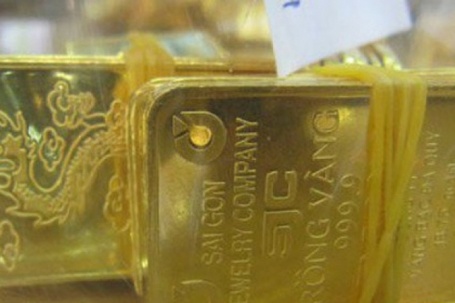 Cuối ngày 18-11, giá vàng miếng SJC tiếp tục giảm sâu