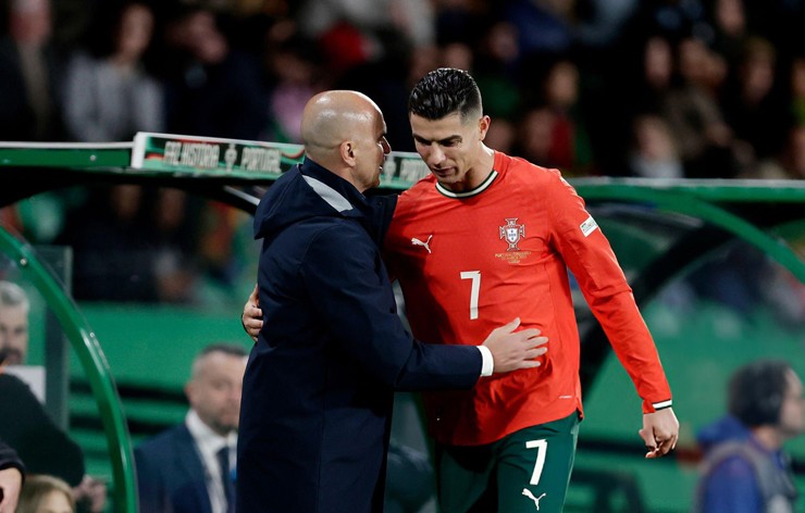 Dùng hay không dùng Ronaldo sẽ là bài toán khó cho HLV Martinez