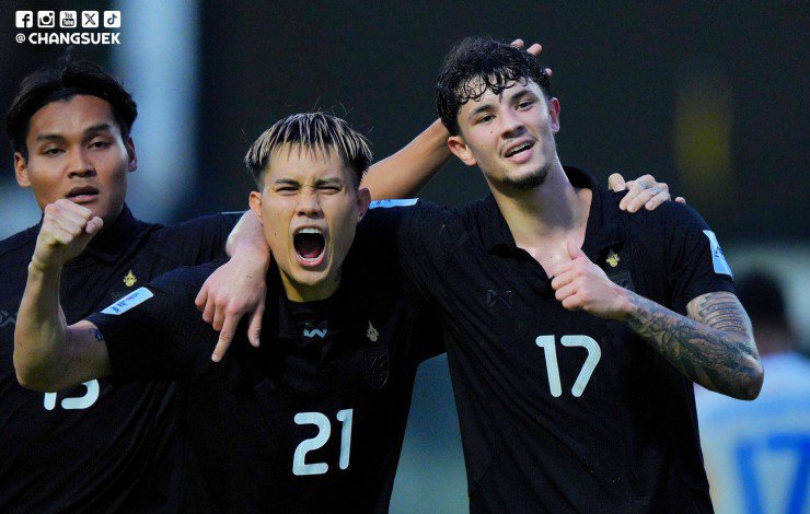 Soonsup-Bell (số 17) lập cú đúp, Thái Lan đại thắng Sri Lanka