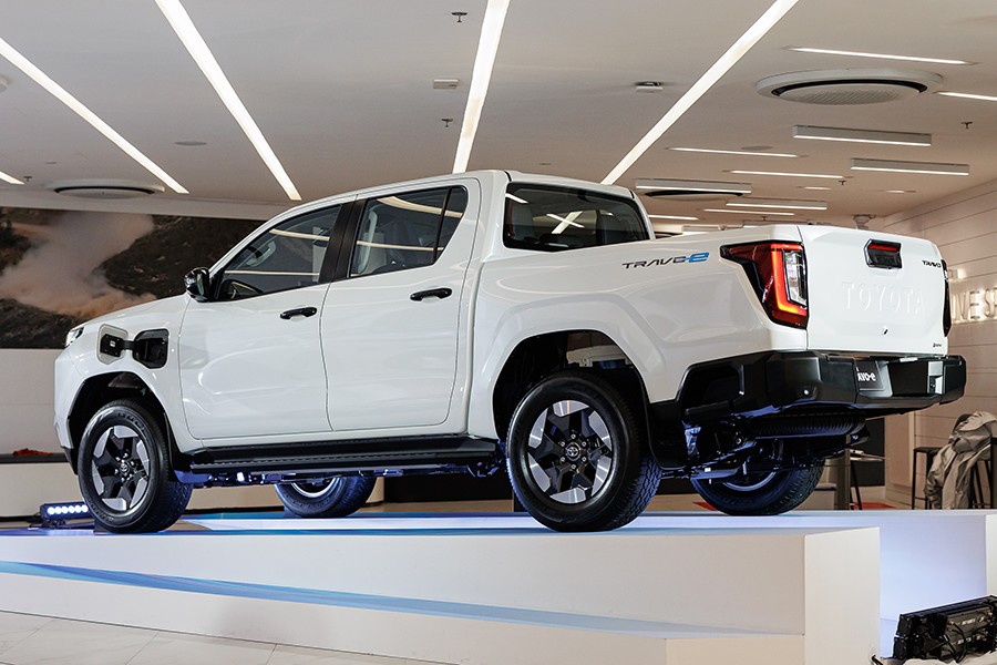 Xe có phạm vi hoạt động khoảng 315 km (theo chuẩn NEDC).