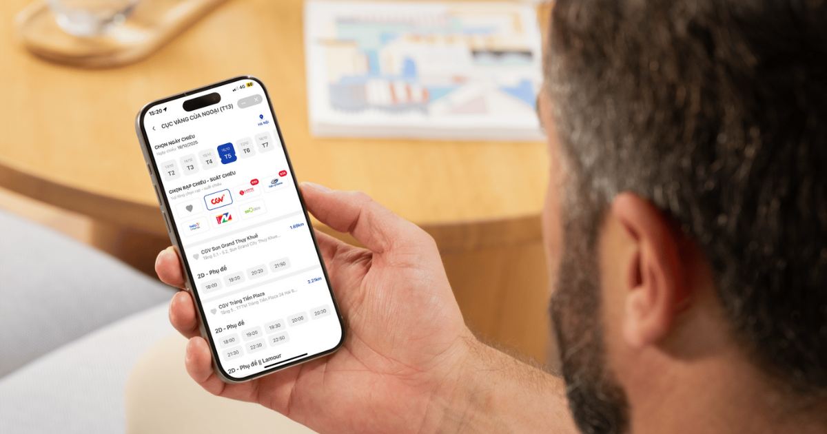 Với ứng dụng VNPAY, bạn có thể dễ dàng so sánh giá vé và suất chiếu của các rạp khác nhau trên cùng một ứng dụng.