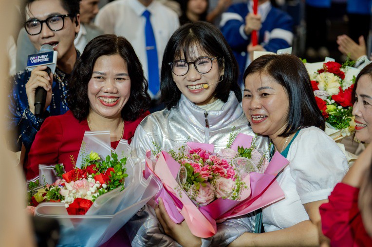 Vũ trụ Đồng tiền 2025: Khi công nghệ và tri thức mở lối cho thế hệ Gen Z bứt phá - 18